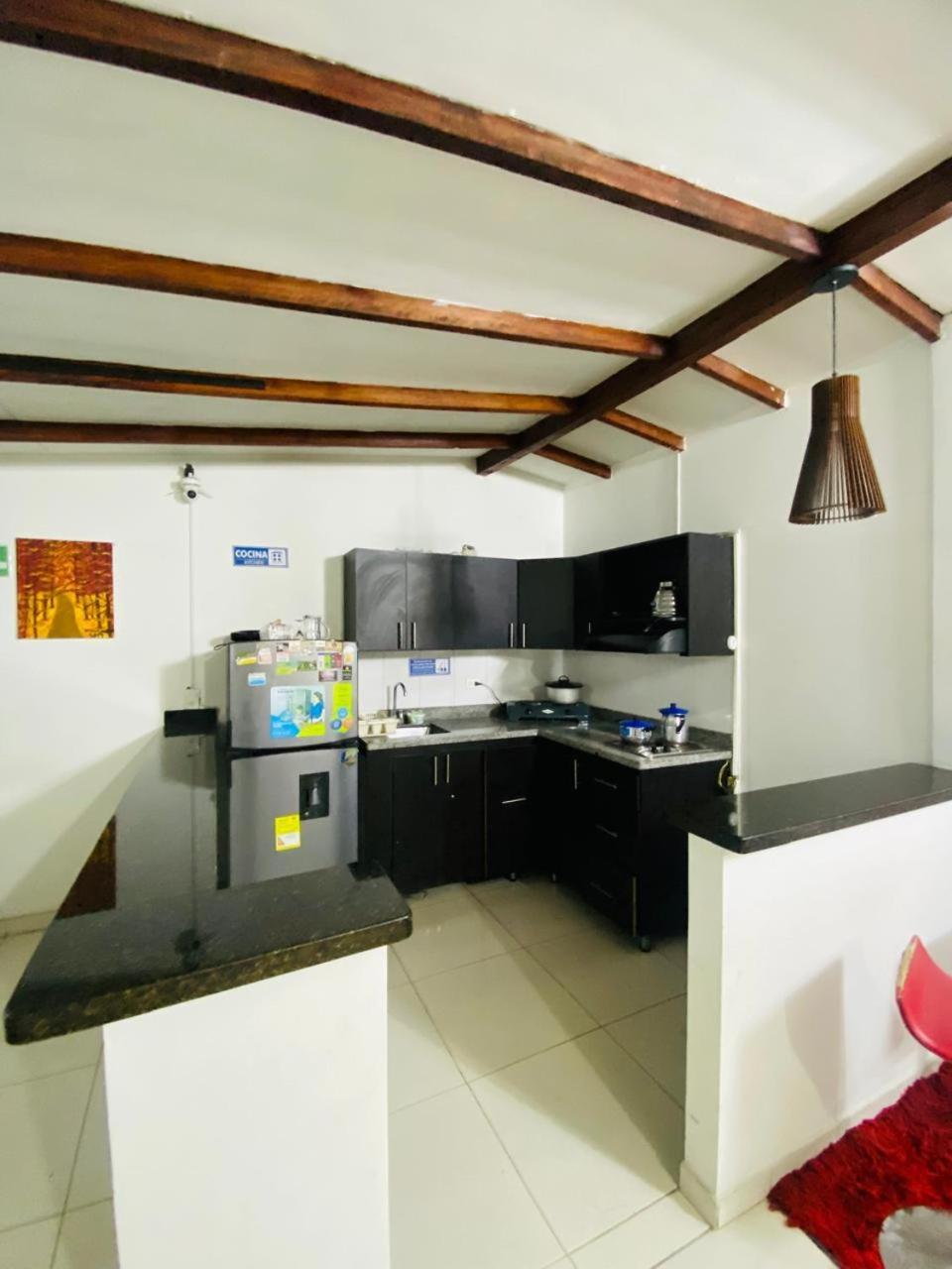 Campo Valdes Park Hostel 麦德林 外观 照片