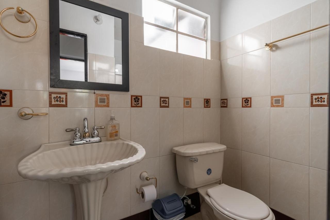 Campo Valdes Park Hostel 麦德林 外观 照片